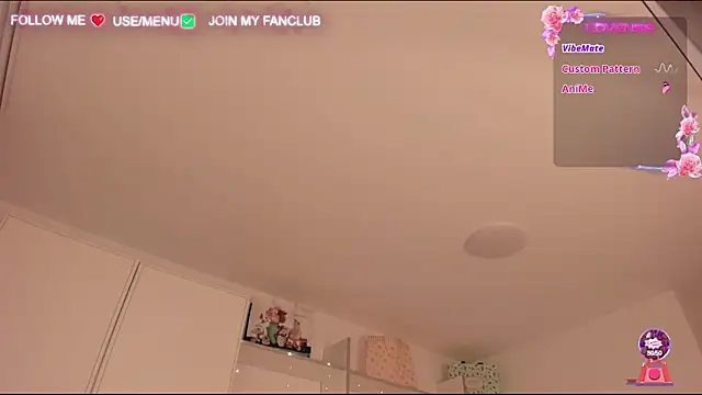 Snapshot of Domina_Deivis chatting on January 17, 6:36 am Domina Deivis online show from January 17, 6:36 am