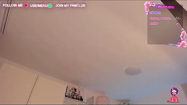 Snapshot of Domina_Deivis chatting on January 22, 6:31 am Domina Deivis online show from January 22, 6:31 am