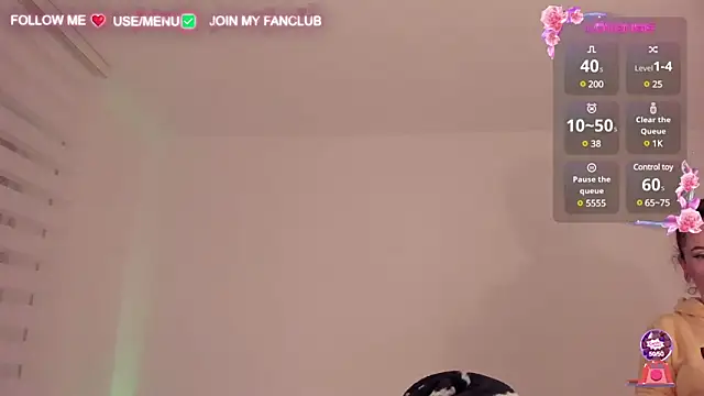 Snapshot of Domina_Deivis chatting on February 12, 6:29 am Domina Deivis online show from February 12, 6:29 am