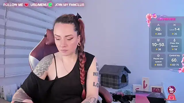 Snapshot of Domina_Deivis chatting on March 4, 6:47 am Domina Deivis online show from March 4, 6:47 am