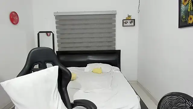 corzoethan online show from December 2, 11:00 pm