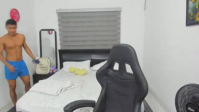 corzoethan online show from March 31, 11:05 pm