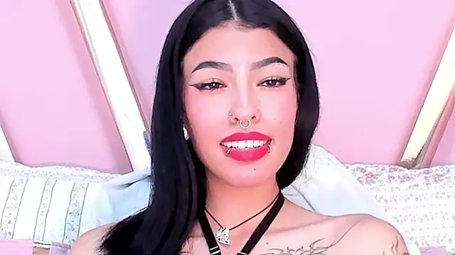 Eva Benely online show from January 30, 11:11 am