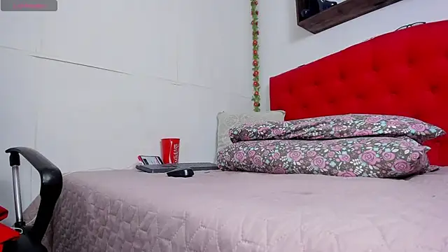 Brulanta Virino online show from September 26, 5:28 pm