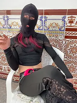 twinkyie online show from February 16, 12:32 pm