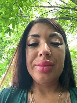 RuslanaXX online show from June 14, 5:42 am