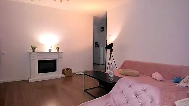 AnysaSmith online show from May 18, 1:45 am