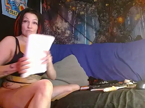 HighCityHoney online show from April 22, 6:31 pm