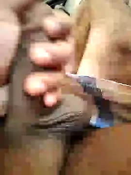 Snapshot of raj0592 chatting on December 8, 2:07 am raj0592 online show from December 8, 2:07 am