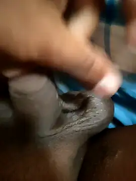 Snapshot of raj0592 chatting on March 12, 3:35 am raj0592 online show from March 12, 3:35 am