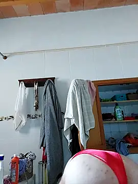 Snapshot of BecciDeluxe chatting on September 27, 11:59 am BecciDeluxe online show from September 27, 11:59 am