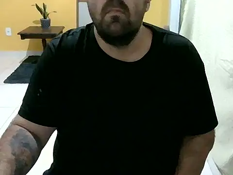 Snapshot of rocharly chatting on September 26, 12:14 am rocharly online show from September 26, 12:14 am