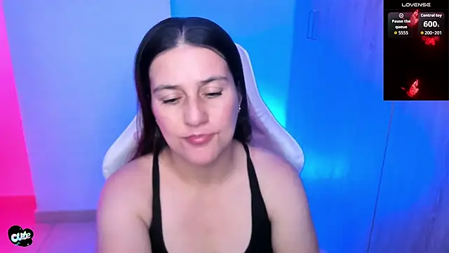 Saskyaa online show from May 2, 4:23 pm