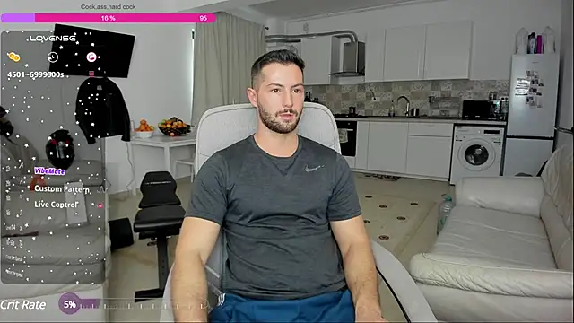ZackFraser online show from December 5, 8:22 am