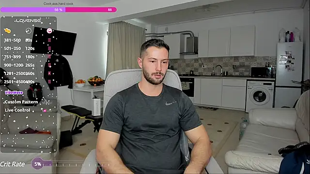 ZackFraser online show from December 5, 11:27 am