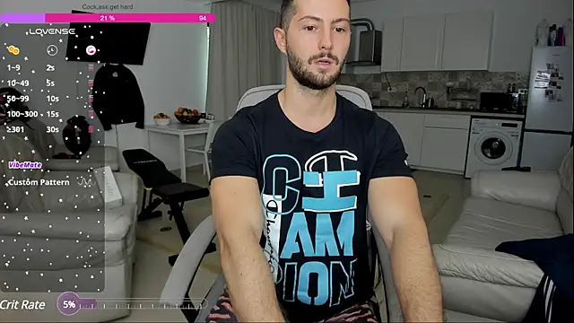 ZackFraser online show from December 9, 8:11 am