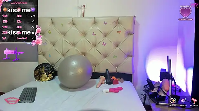 cleopatraa online show from May 9, 5:18 pm