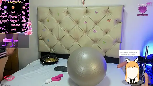 cleopatraa online show from May 12, 11:02 pm