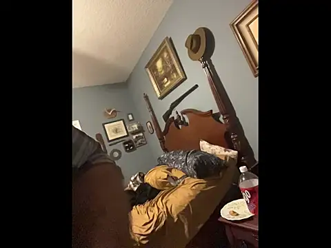 Onesieboy4daddys online show from May 2, 7:41 pm