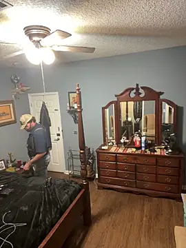 Onesieboy4daddys online show from May 17, 3:48 am