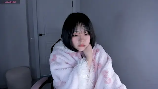 Snapshot of hee_young11 chatting on November 6, 1:28 am hee young11 online show from November 6, 1:28 am