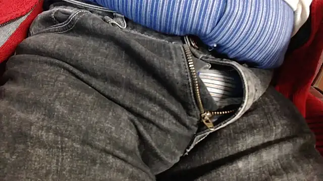 smoothandtiny online show from February 9, 5:43 pm