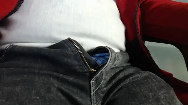 smoothandtiny online show from March 3, 7:32 am