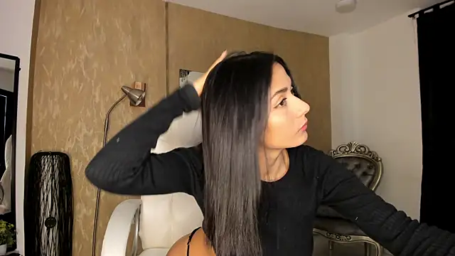 your khloe online show from December 13, 1:33 pm