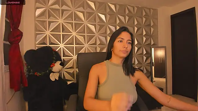 your khloe online show from December 31, 1:41 pm