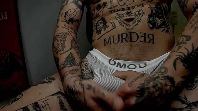 Snapshot of layneinchains chatting on October 4, 11:08 am layneinchains online show from October 4, 11:08 am