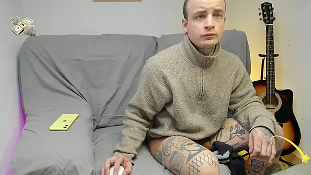 Snapshot of layneinchains chatting on February 11, 10:09 am layneinchains online show from February 11, 10:09 am