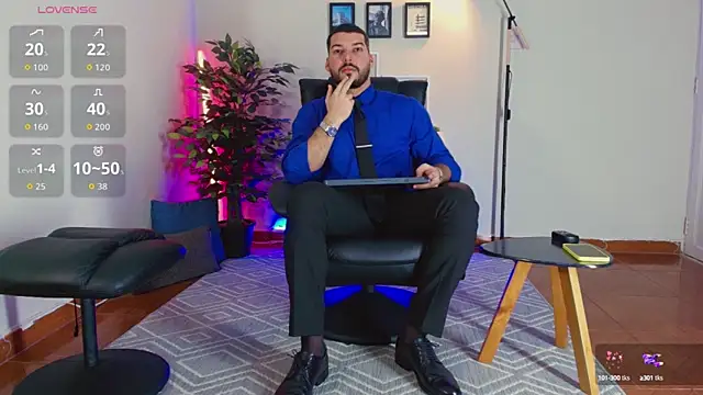 HenryBenso online show from October 3, 5:43 pm