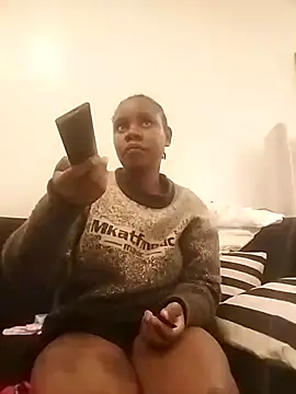 Snapshot of pinkiechebet chatting on July 6, 11:29 pm pinkiechebet online show from July 6, 11:29 pm
