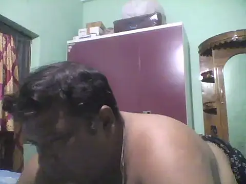 Snapshot of ssamit0808 chatting on June 25, 5:28 pm ssamit0808 online show from June 25, 5:28 pm