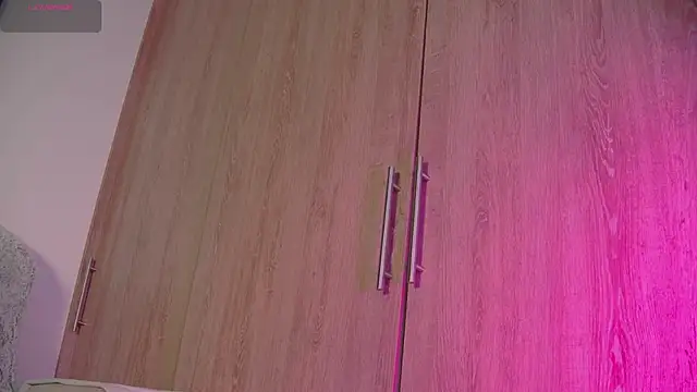 Snapshot of aidaadams chatting on October 14, 11:22 am aidaadams online show from October 14, 11:22 am