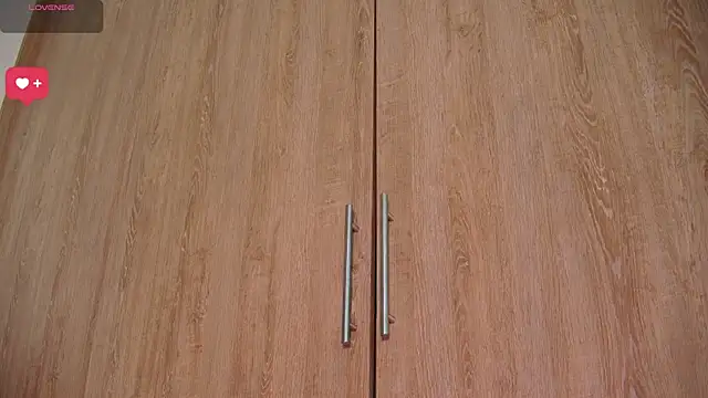 Snapshot of aidaadams chatting on February 12, 12:00 pm aidaadams online show from February 12, 12:00 pm