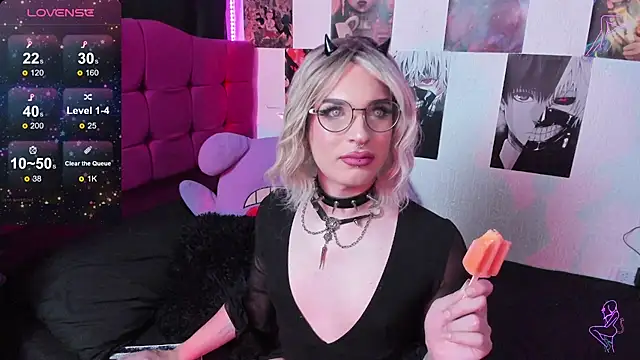 Violetx moon online show from February 10, 12:48 am