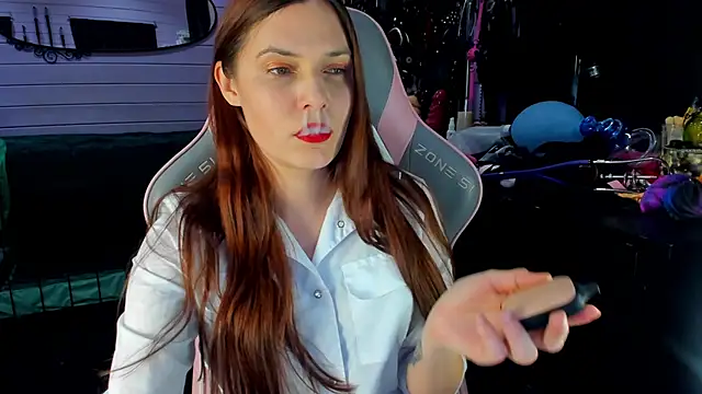 Snapshot of Stroynyash chatting on April 2, 7:44 pm Stroynyash online show from April 2, 7:44 pm