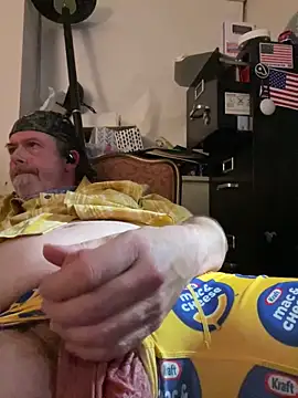 Snapshot of Helmut1971 chatting on January 1, 9:07 am Helmut1971 online show from January 1, 9:07 am