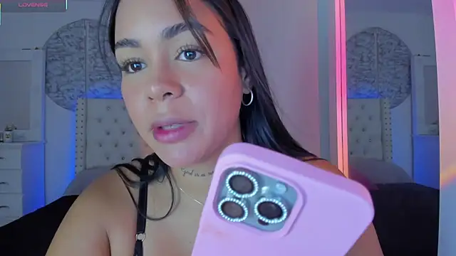 Snapshot of IsabelaVanegas_ chatting on September 29, 4:01 pm IsabelaVanegas online show from September 29, 4:01 pm