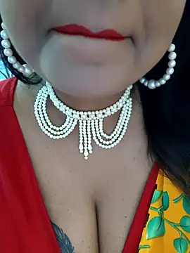 YR-SHIVANI online show from February 19, 4:19 am