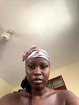 t-Booty risky  online show from December 18, 7:36 am