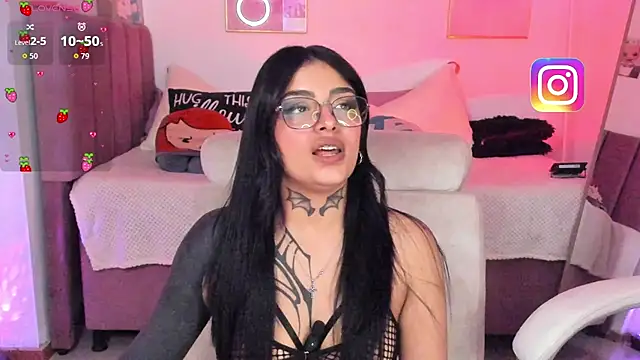 Hinataw33d01 online show from November 12, 1:28 am