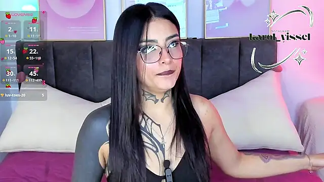 Snapshot of Hinataw33d01 chatting on March 31, 11:49 pm Hinataw33d01 online show from March 31, 11:49 pm