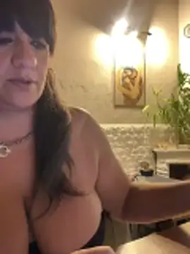 Sensualmente333 online show from April 7, 11:43 am