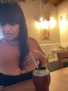 Sensualmente333 online show from May 19, 11:49 am
