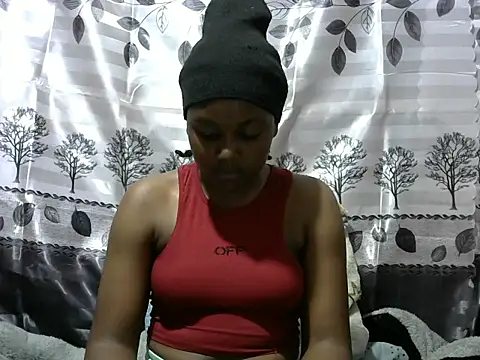Snapshot of Sweet_kelsiey chatting on January 13, 12:56 pm Sweet kelsiey online show from January 13, 12:56 pm