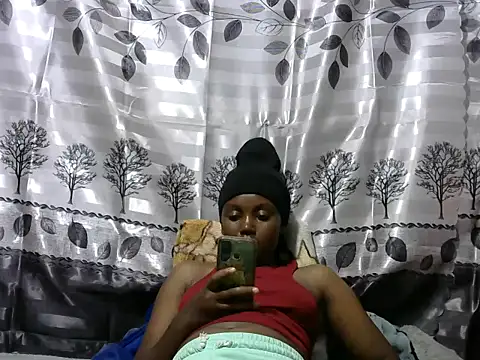 Snapshot of Sweet_kelsiey chatting on January 14, 10:59 am Sweet kelsiey online show from January 14, 10:59 am