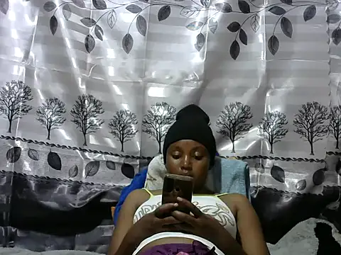 Snapshot of Sweet_kelsiey chatting on January 19, 7:58 pm Sweet kelsiey online show from January 19, 7:58 pm