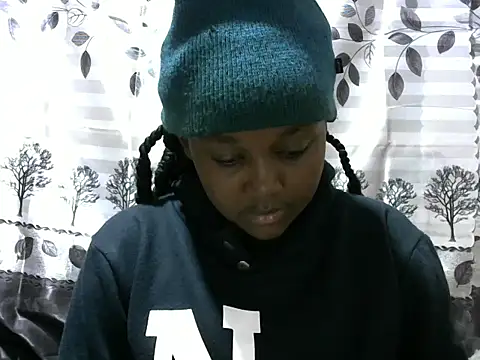 Snapshot of Sweet_kelsiey chatting on February 5, 8:46 pm Sweet kelsiey online show from February 5, 8:46 pm